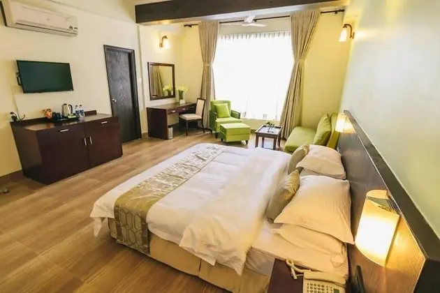 Luxury Tek Büyük veya İki Ayrı Yataklı Oda