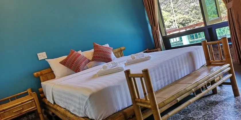 Deluxe Üç Kişilik Oda