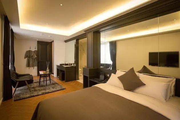 Premier Tek Büyük Yataklı Oda