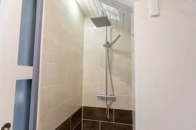 Superior Tek Büyük Yataklı Oda, Banyolu/Duşlu, Şehir Manzaralı