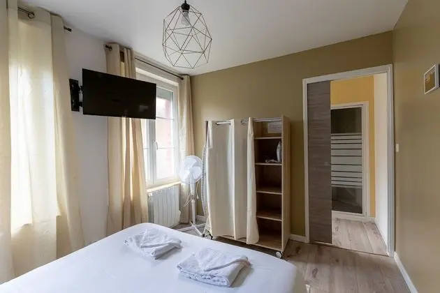 Superior Apart Daire, Banyolu/Duşlu