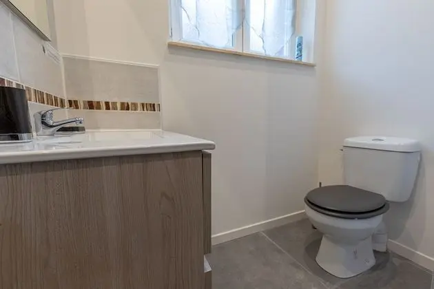 Superior Apart Daire, Banyolu/Duşlu