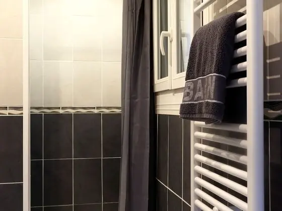 Premium Apart Daire, Banyolu/Duşlu
