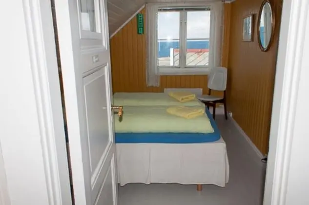 Traditional Tek Büyük veya İki Ayrı Yataklı Oda, Ortak Banyo