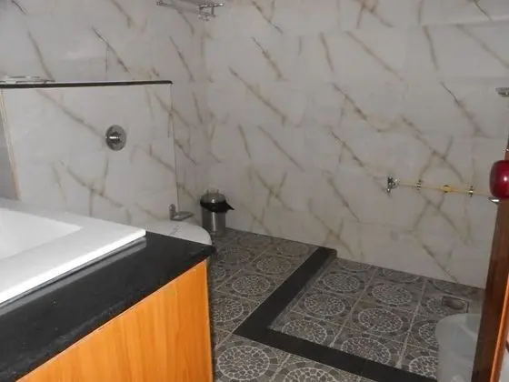 Deluxe Tek Büyük Yataklı Oda, 1 En Büyük (King) Boy Yatak, Küvet, Dağ Manzaralı