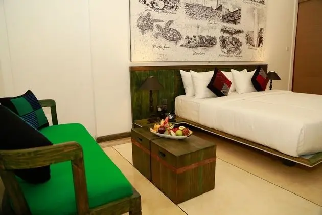 Luxury Oda