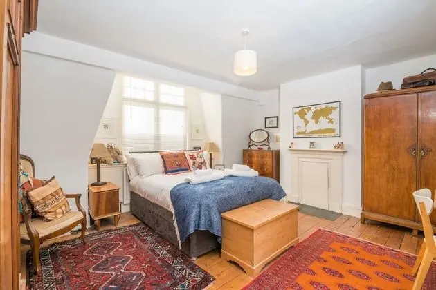 Apartment (2 Bedrooms)