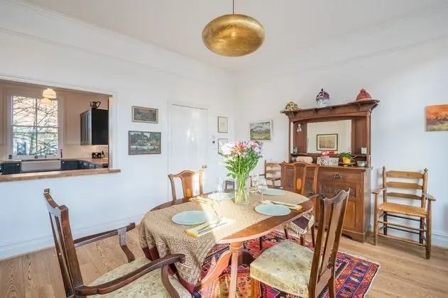 Apartment (2 Bedrooms)