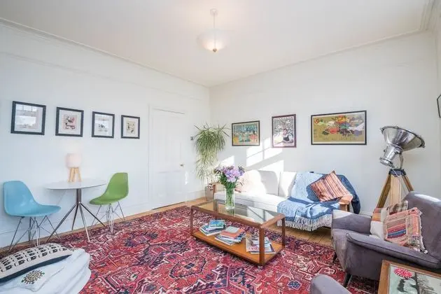 Apartment (2 Bedrooms)