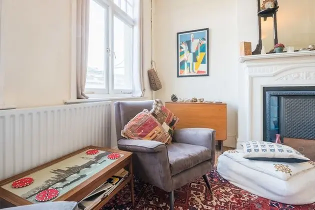 Apartment (2 Bedrooms)