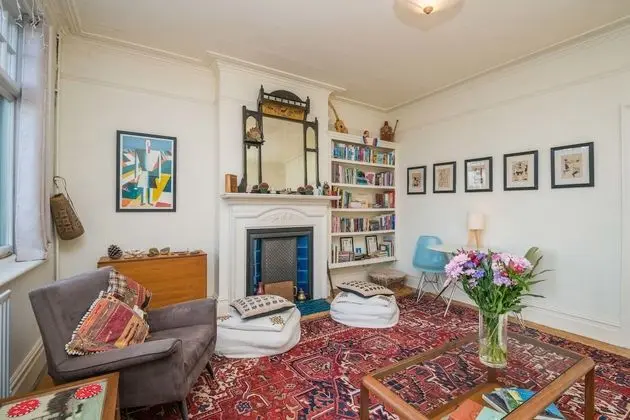 Apartment (2 Bedrooms)