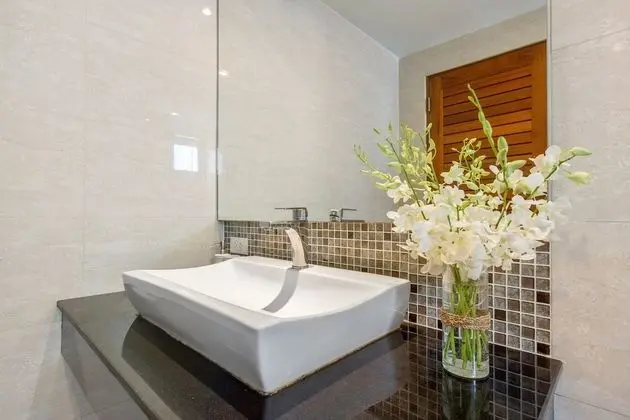 1-Bedroom Apartment