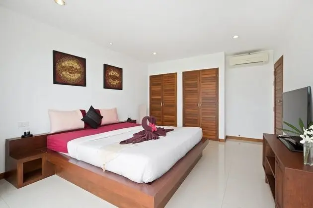 2-Bedroom Apartment with Private Pool