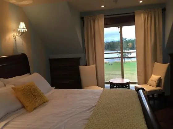 Luxury Süit, 1 Büyük (Queen) Boy Yatak, Banyolu/Duşlu, Nehir Manzaralı (Gateway)