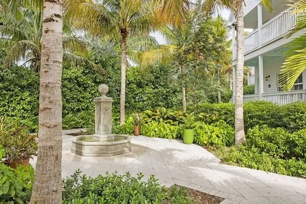 Oda, 1 En Büyük (King) Boy Yatak, Engellilere Uygun (Tropical Garden )
