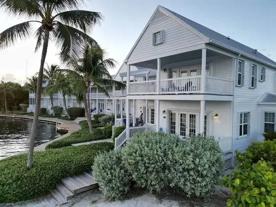 Three Bedroom Waterfront Villa