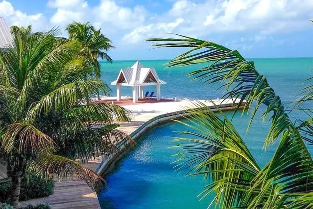 Three Bedroom Waterfront Villa