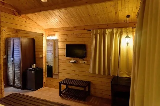 Deluxe Kır Evi