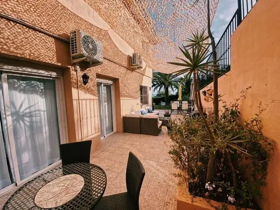 Apart Daire, 2 Yatak Odası, Deniz Manzaralı (The Fountain Apartment)