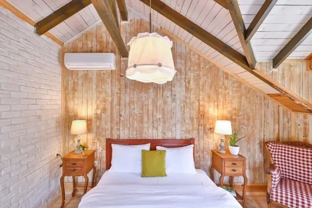 Kingfisher Bungalow Oda