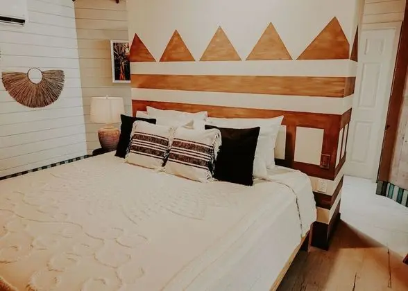 Deluxe Tek Büyük Yataklı Oda, 1 En Büyük (King) Boy Yatak, Sigara İçilmez, Bahçe Manzaralı