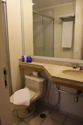 Luxury Tek Büyük Yataklı Oda