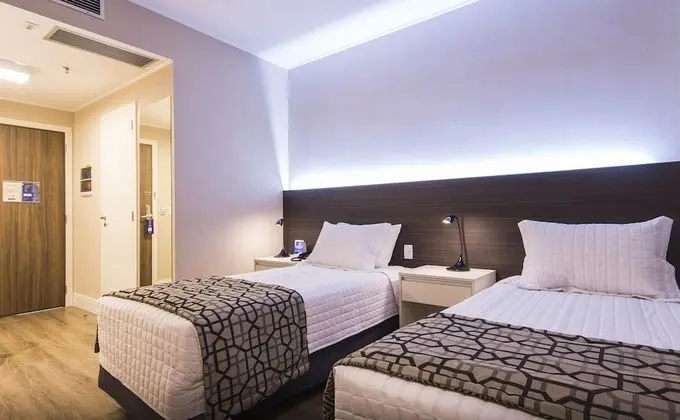 Standard İki Ayrı Yataklı Oda (Standard Twin Double Room)