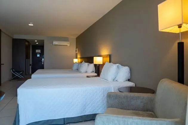 Standard Triplo Cama Casal