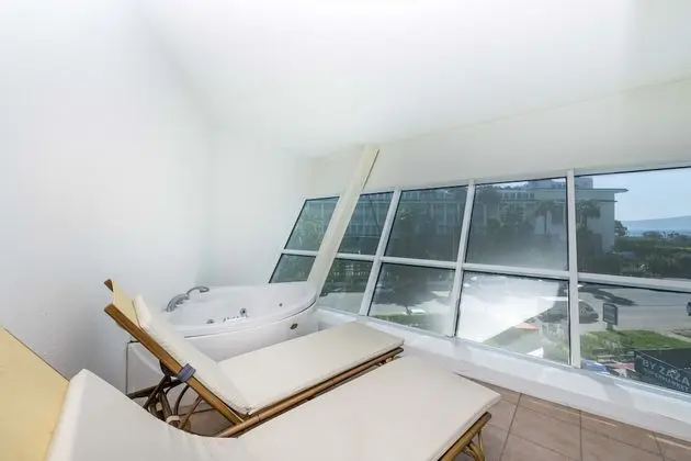Suite Room