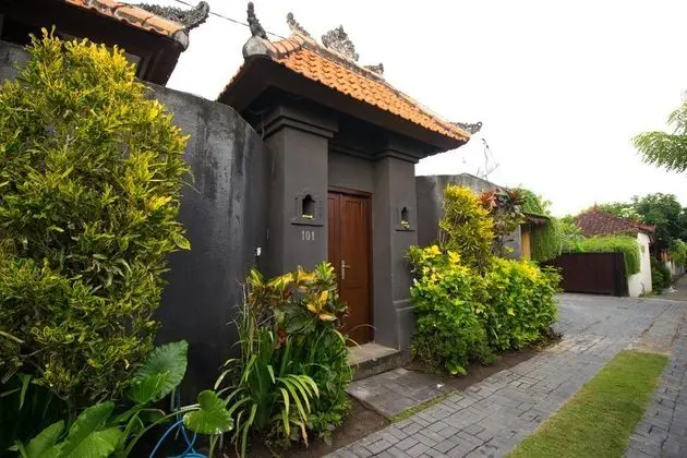 Villa With Private Pool
