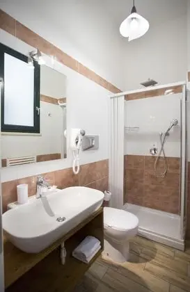 Standard Tek Büyük veya İki Ayrı Yataklı Oda, 1 Yatak Odası, Özel Banyo