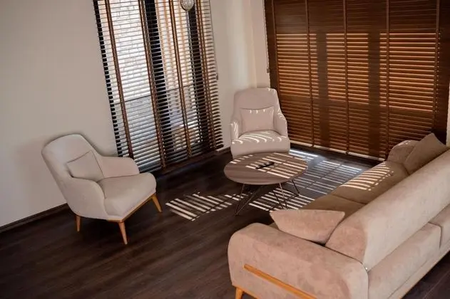 Villa 4+1 Oda-Özel Havuzlu, Doğa Manzaralı, Şömineli