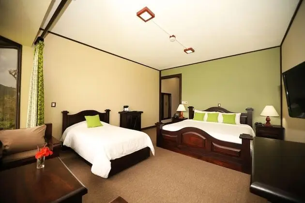 Mountain Suite, 2 Queen Beds