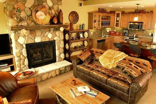 Luxury Süit, 1 Yatak Odası, Mutfak, Göl Manzaralı
