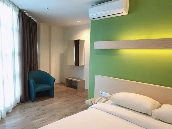 Deluxe Tek Büyük Yataklı Oda