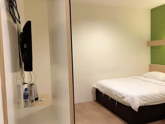 Standard Tek Büyük Yataklı Oda