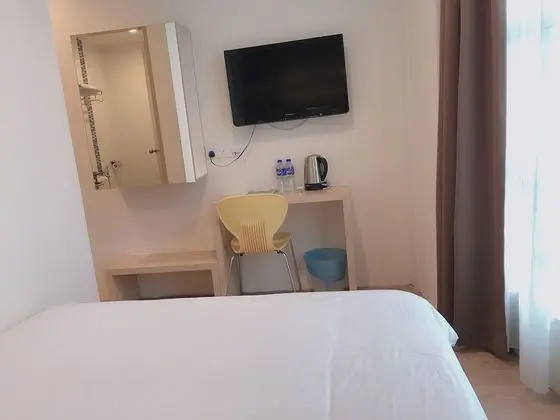 Standard Tek Büyük Yataklı Oda