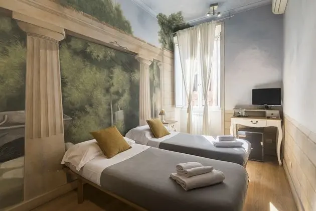 Economy Tek Büyük veya İki Ayrı Yataklı Oda (extra bed)