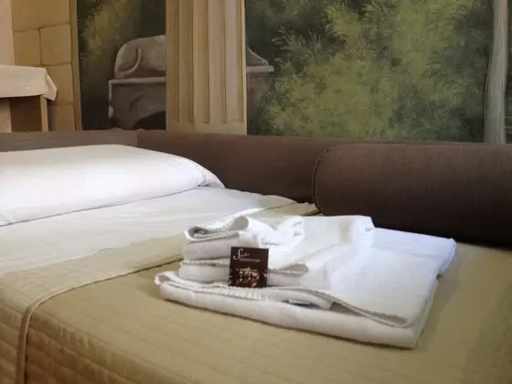 Economy Tek Büyük veya İki Ayrı Yataklı Oda (extra bed)