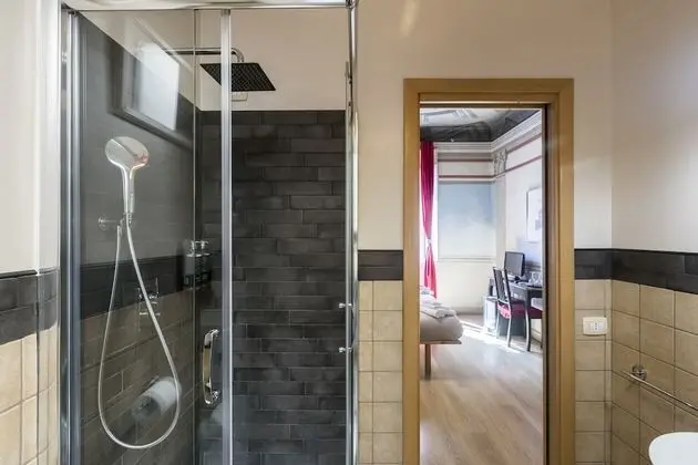 Economy Tek Büyük veya İki Ayrı Yataklı Oda (extra bed)