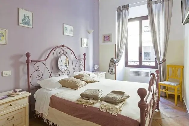 Standard Tek Büyük veya İki Ayrı Yataklı Oda, 1 Büyük (Queen) Boy Yatak, Özel Banyo