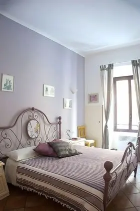 Standard Tek Büyük veya İki Ayrı Yataklı Oda, 1 Büyük (Queen) Boy Yatak, Özel Banyo