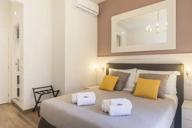 Comfort Tek Büyük veya İki Ayrı Yataklı Oda