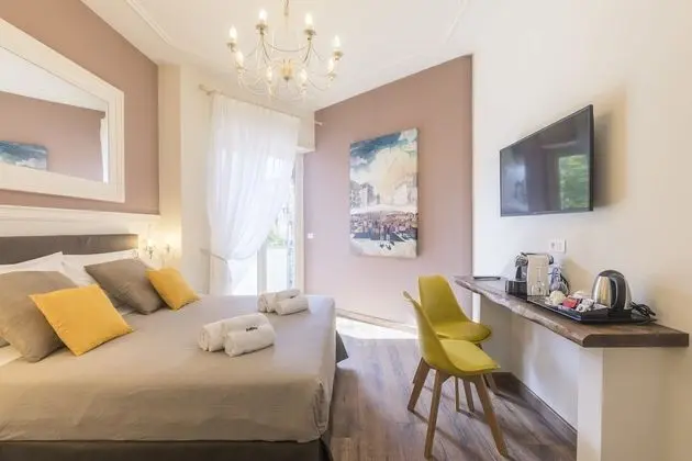 Comfort Tek Büyük veya İki Ayrı Yataklı Oda