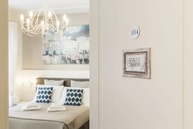 Deluxe Üç Kişilik Oda