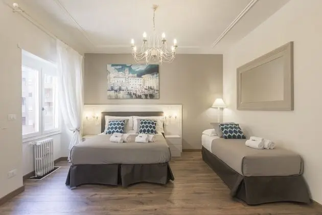 Deluxe Üç Kişilik Oda