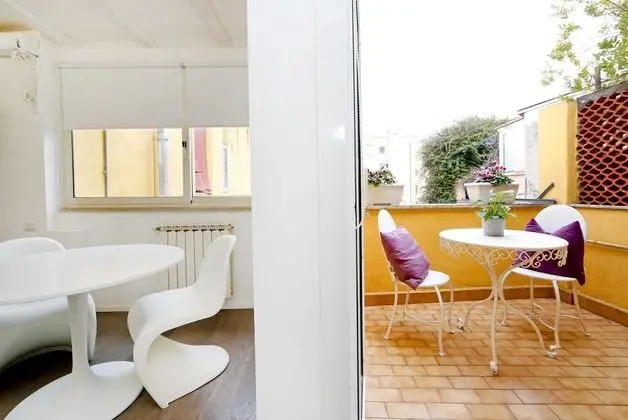 Stüdyo, Veranda (Trastevere Bright)