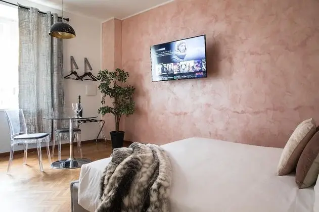 Stüdyo Süit, Jakuzi (Intimate)