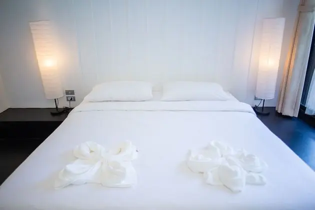 White Suite
