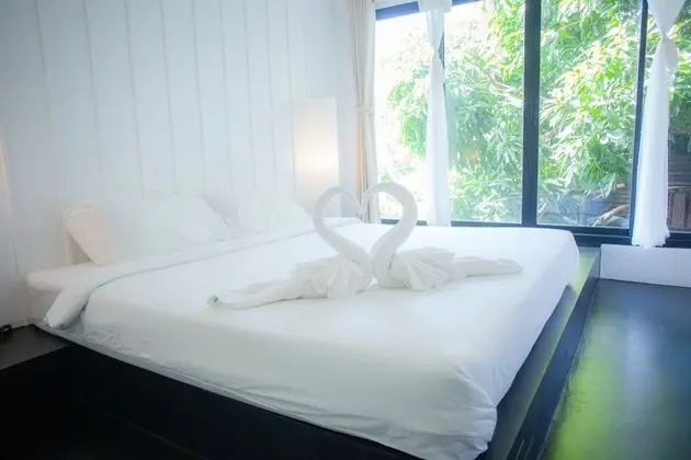 White Suite